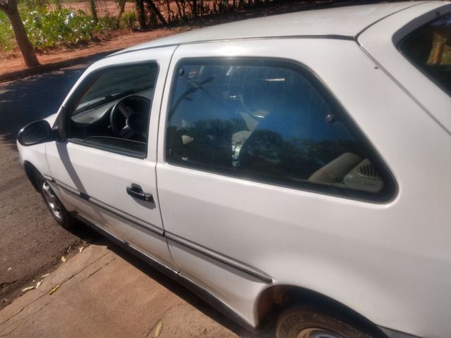 Gol 1.0 ano 1995 - Foto 4