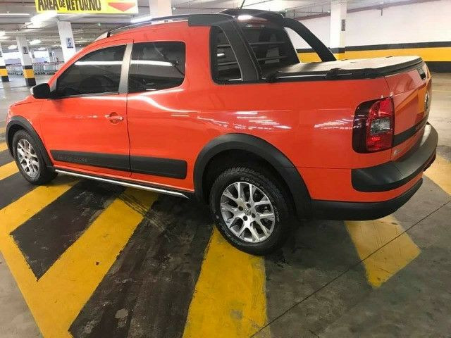 <br>Saveiro Cross 1.6 Cabine Dupla - Foto 9