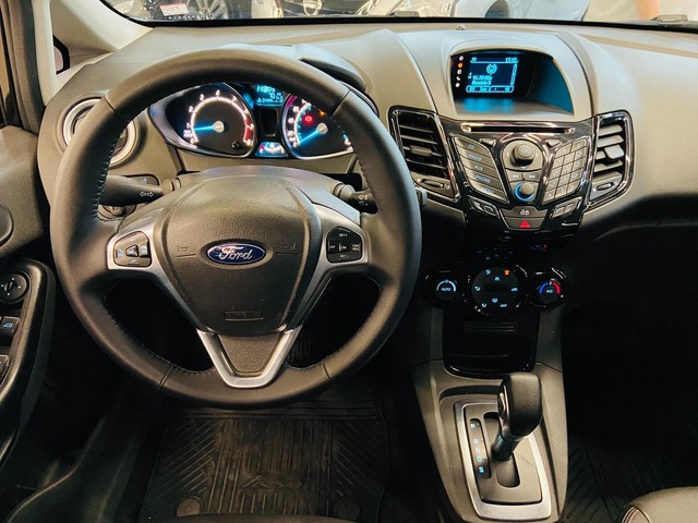Ford Fiesta  Titanium 1.6 at - Foto 9