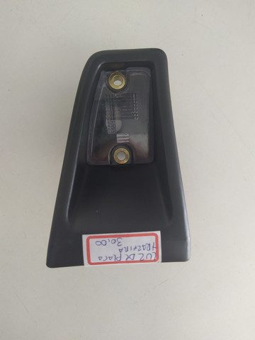 Luz para placa traseira. R$ 30,00. O instalada. Whats *.. *..37799616