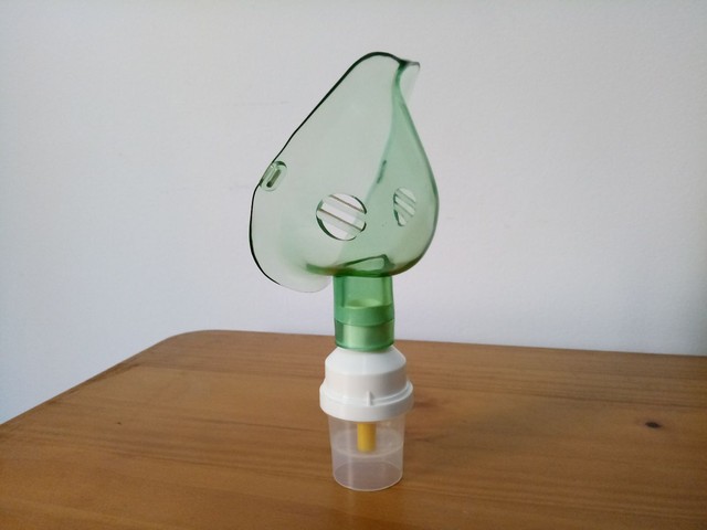 Máscaras p/ Inalação + Copo Nebulizador - Leia a Descrição - Foto 2