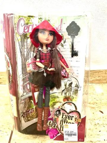 Bonecas Ever After High: Cerise Hood