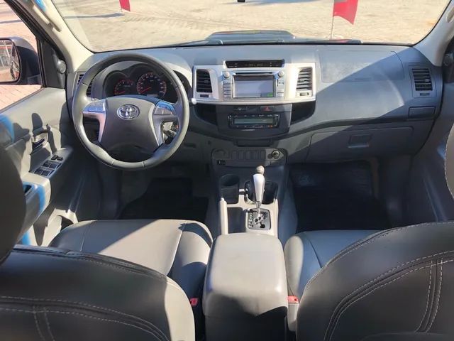 Toyota Hilux SRV 3.0 Turbo Diesel 4x4 Aut