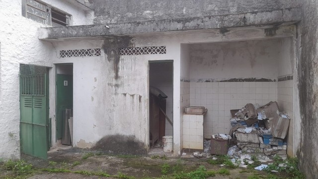 Aluga-se galpão de aprox. 700m² em Sta. Cruz da Serra. - Foto 5