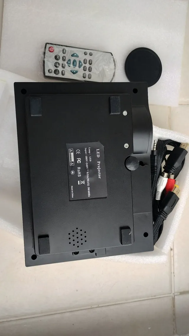 Projetor UNIC Led