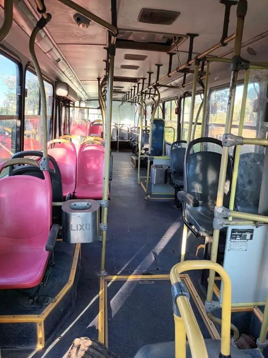Ônibus Escolar em Ótimo Estado - Foto 3