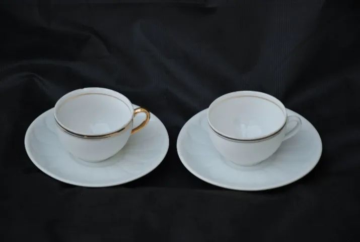 jogo xicaras filetada em dourado , anos 70 ,  , 6 x 8 porcelana monte alegre - Foto 2