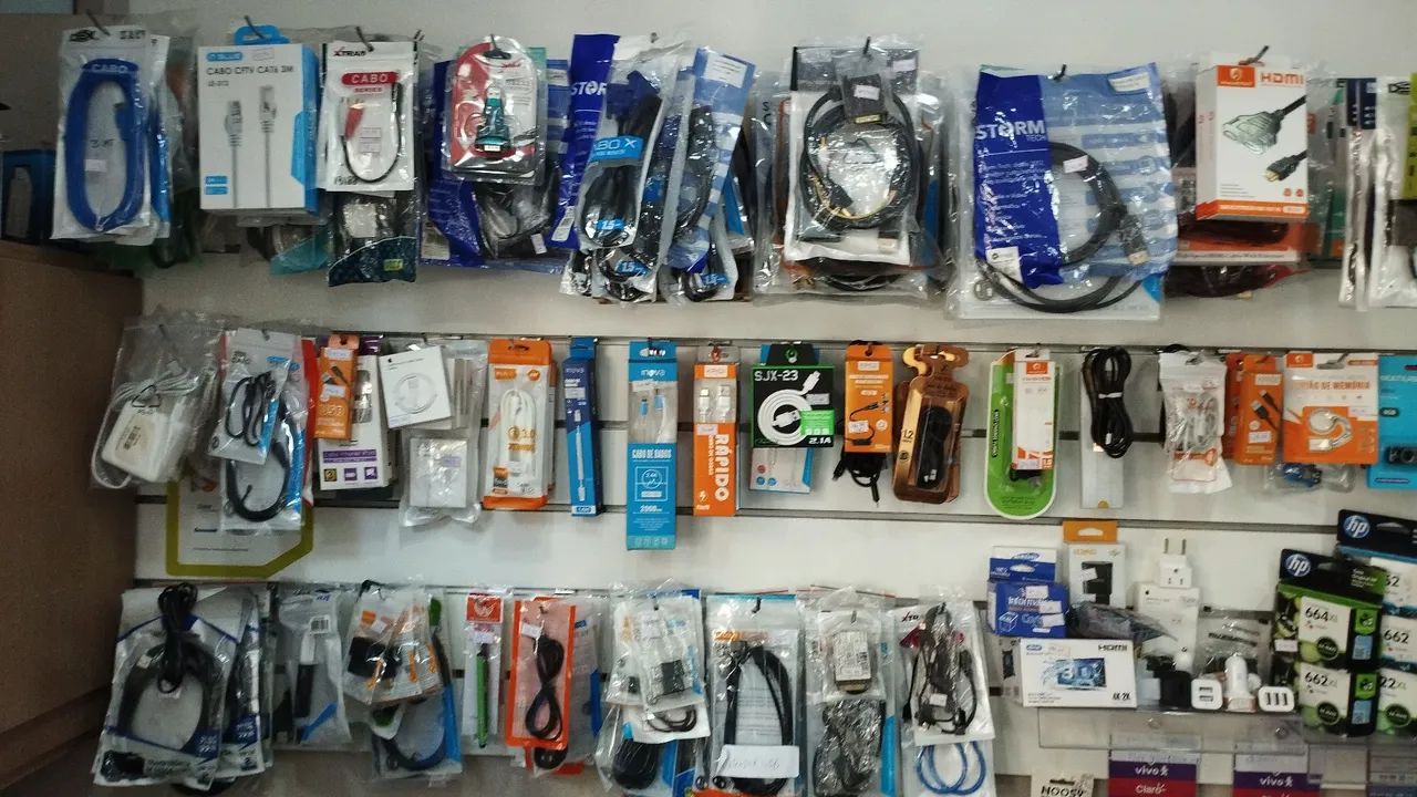 Periféricos cabos Jr Computadores 
