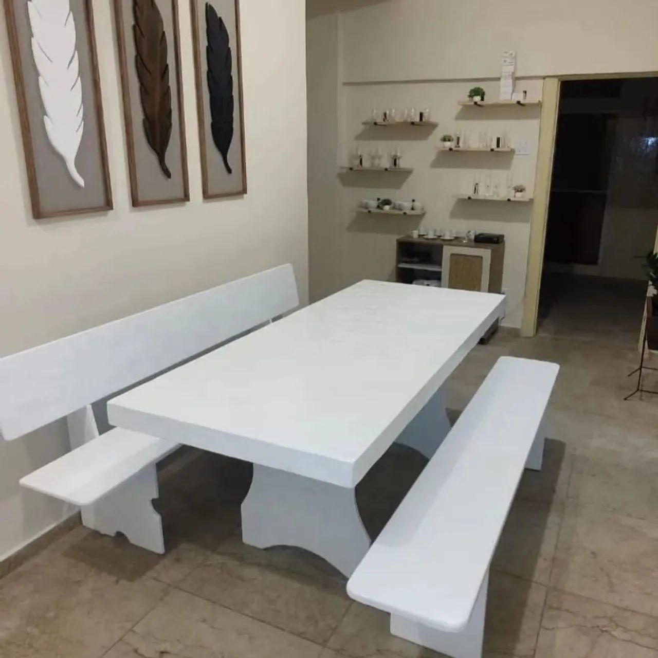 "Mesa de Jantar Elegante - Perfeita para Sua Sala!" - Foto 4