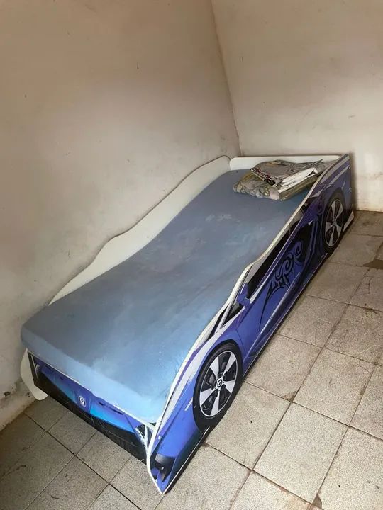Cama de de carrinho azul - Foto 3