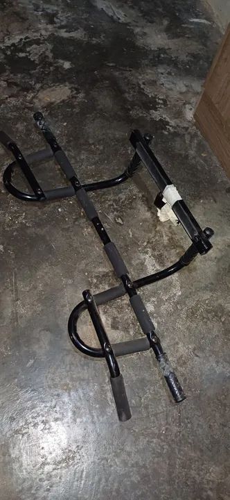 Barra fixa porta multifuncional 