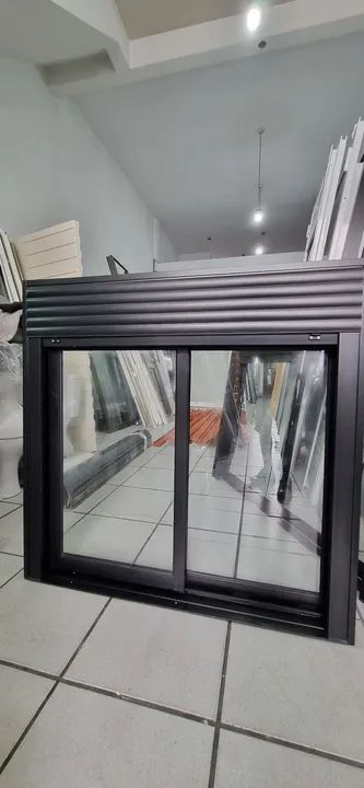 Janela com persiana linha gold premiun  - Foto 6