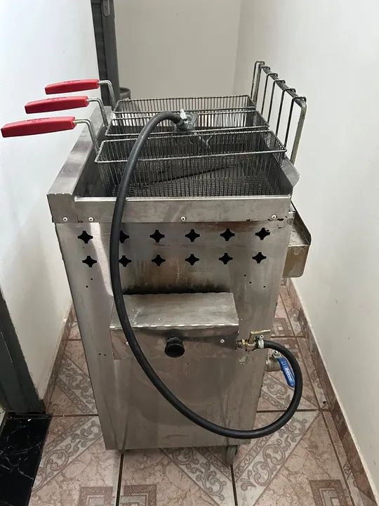 Fritadeira Industrial Progás PR-2000 BPG 21,5L - Semi-nova, 4 meses de uso - Foto 3