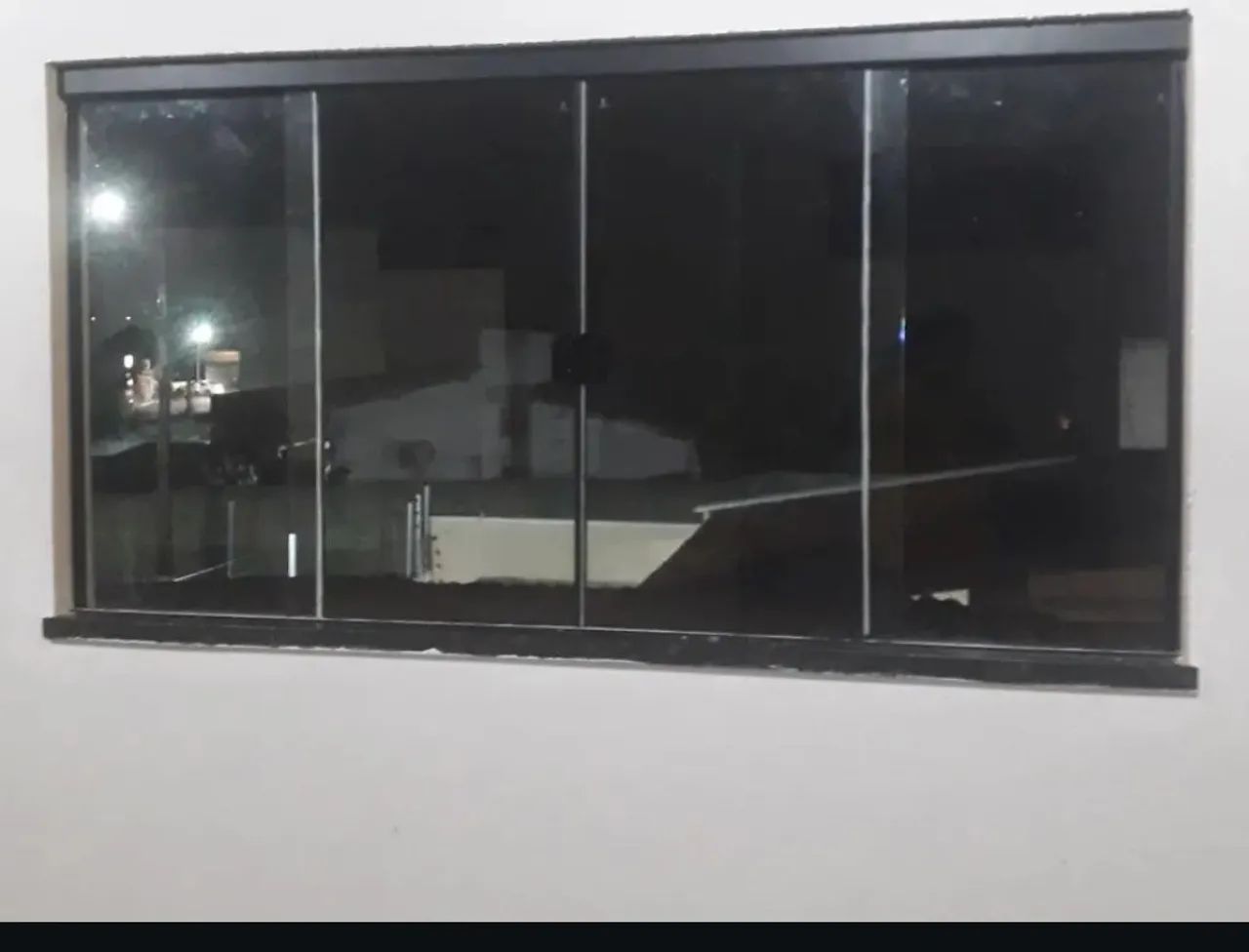 Janelas em vidro e alumínio 