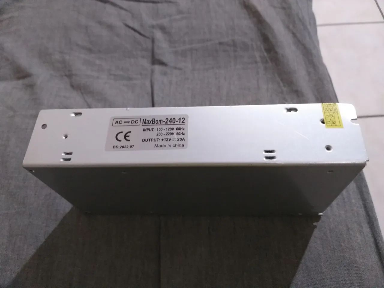 Fonte chaveada 20a, 12V "NOVO". - Foto 4