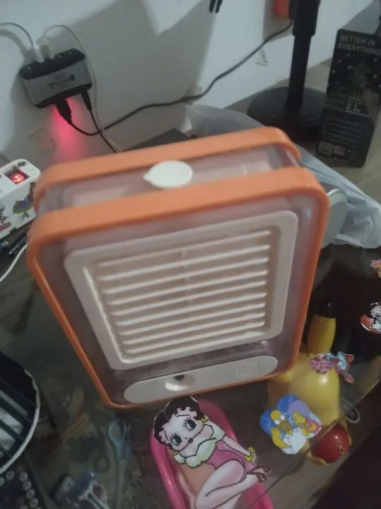 Mini ventilador climatizador portátil umidificador ar refrigerado USB cor laranja - Foto 3