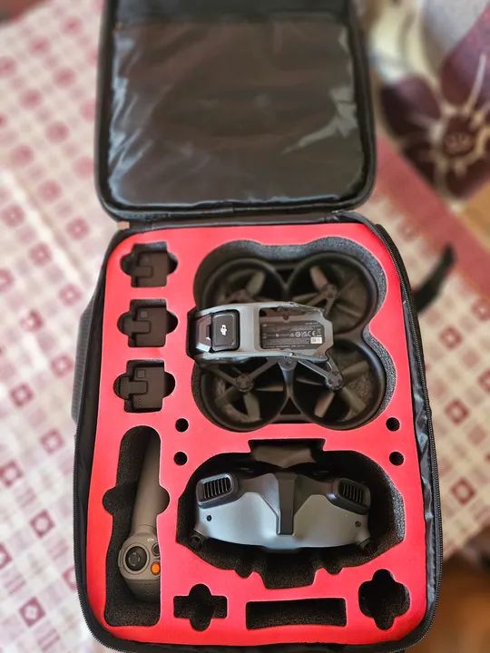 Drone DJI Avata Explorer Combo