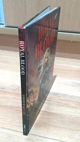 Sangue Real - Royal Blood - Quadrinhos - HQ - Titan Comics - Foto 3