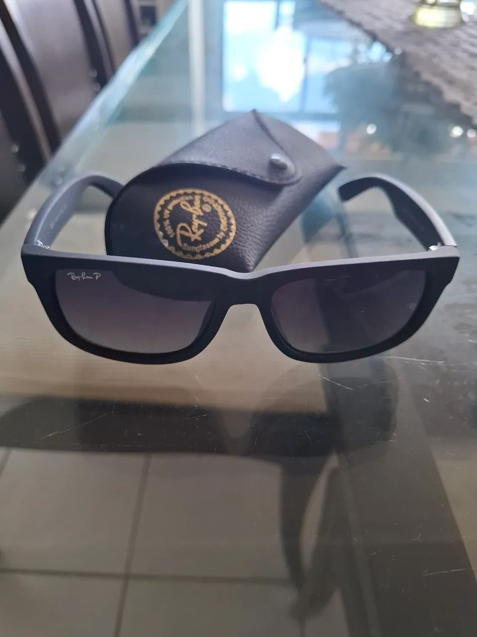 Óculos de sol polarizado Ray-Ban Justin Classic Rb4165l cor matte