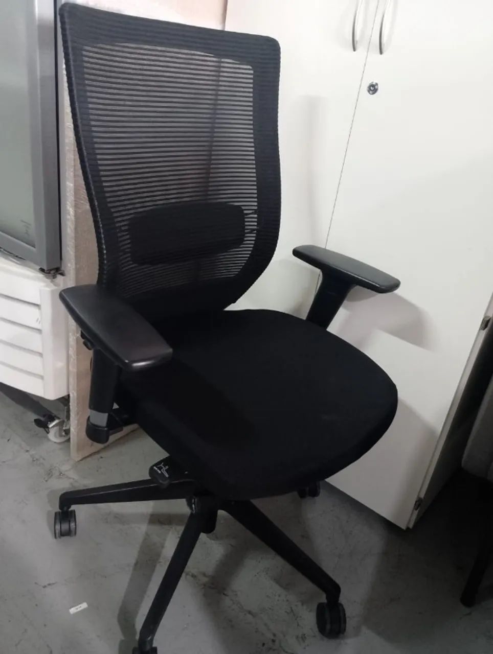 Cadeira de escritório  Giroflex - Modelo Presidente  - Foto 3