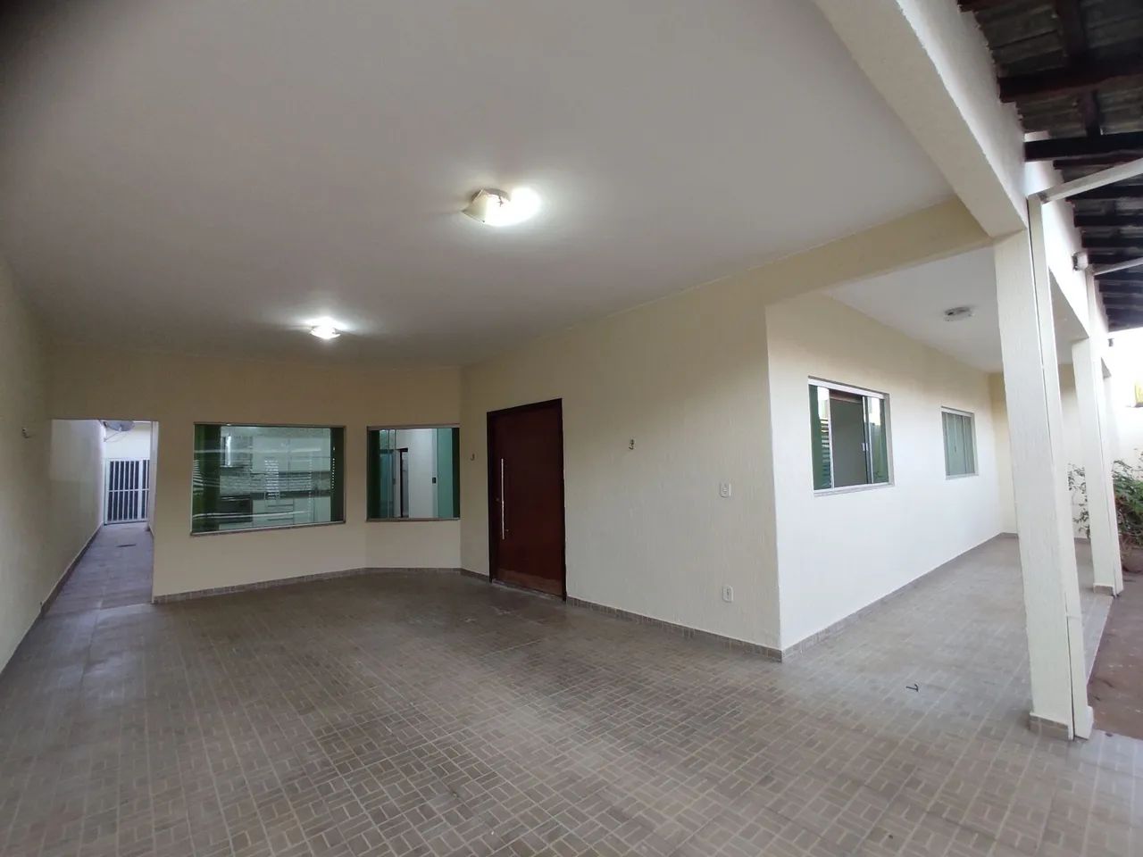 2 casas no porcelanato rua 10b 1? 4 quartos 2? 2 quartos,leia o anúncio  - Foto 2