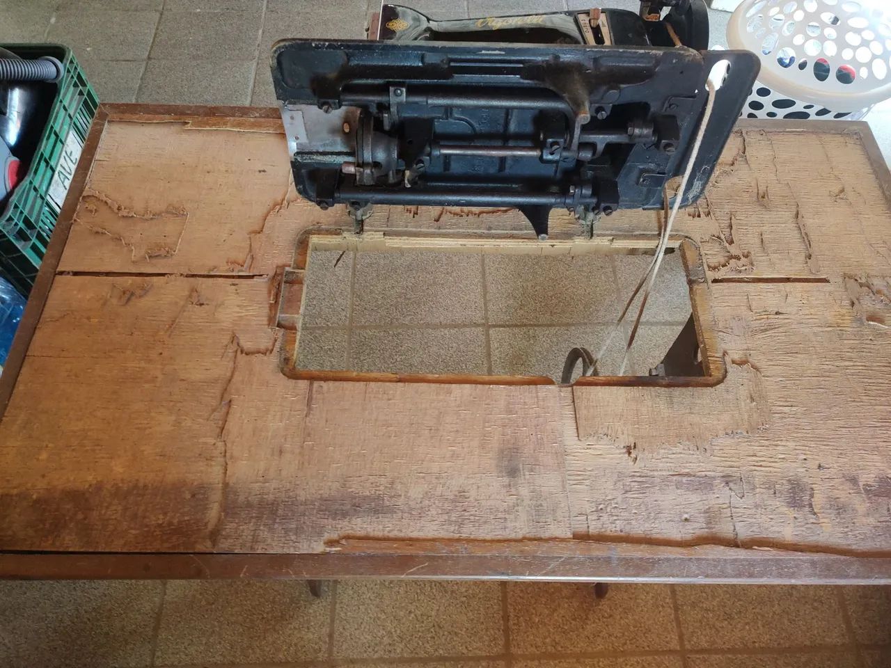 Máquina de costura 65192845850881121