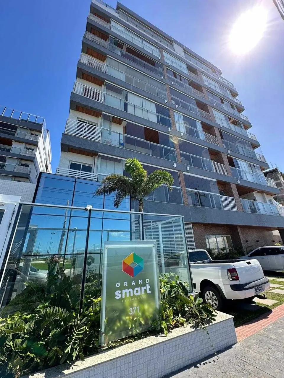 Apartamento à venda com 2/4 sendo 1 suíte na Coroa do Meio