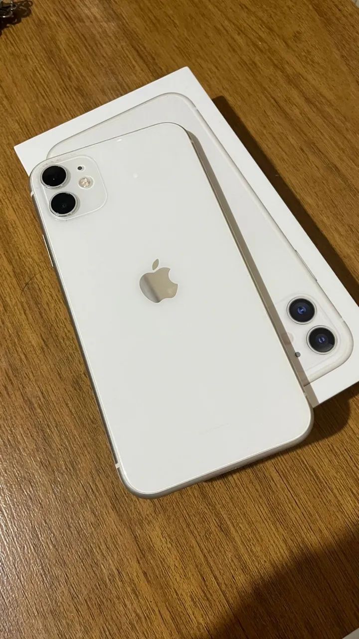 iPhone 11 ホワイト Apple iPhone 11 64GB 4GB RAM - Branco - Carrefour