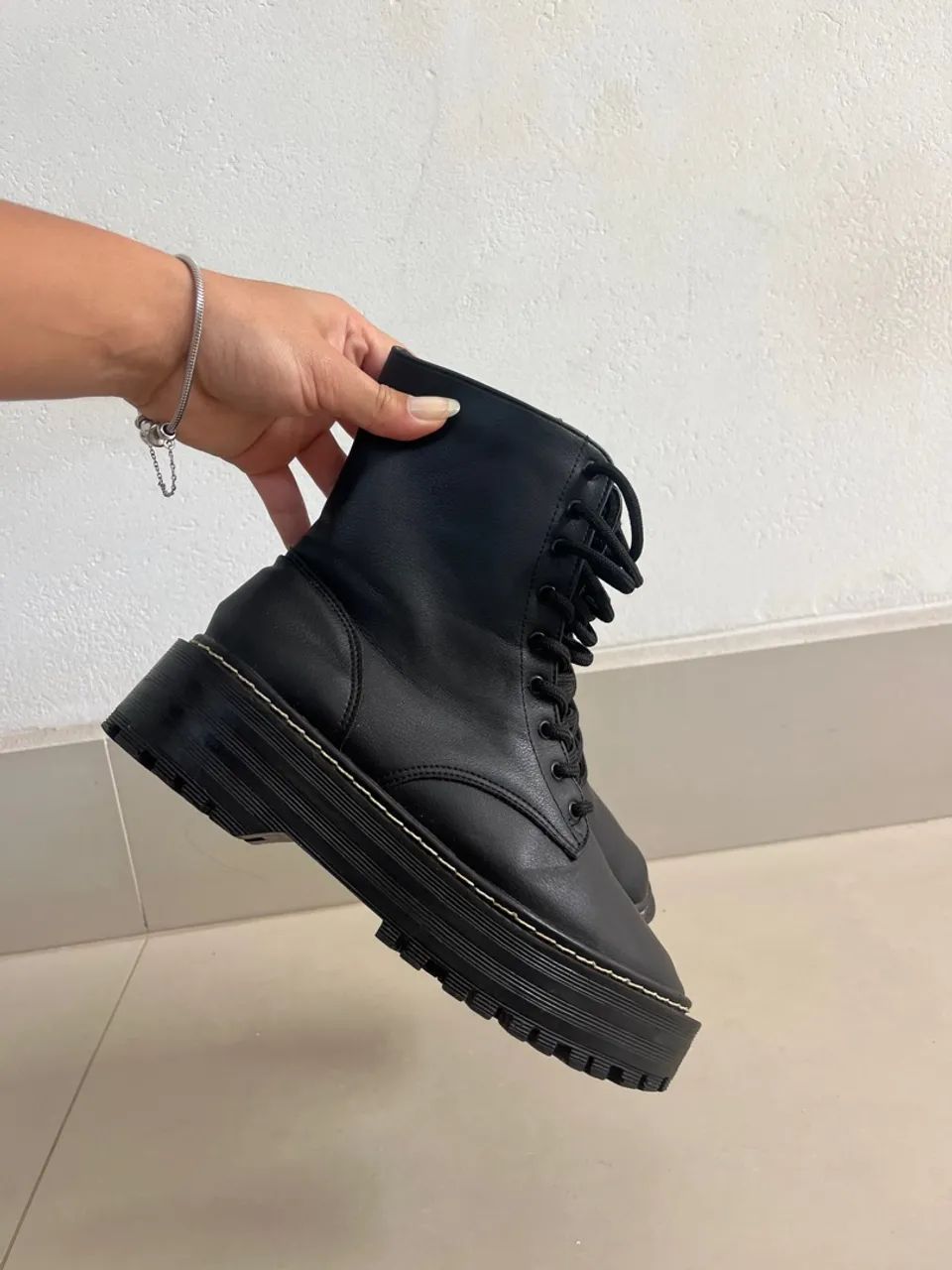 Bota Coturno Tratorada Preta