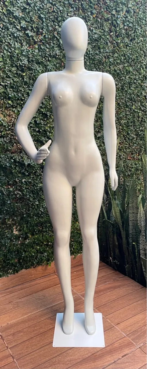 Manequim feminino - (36/38)
