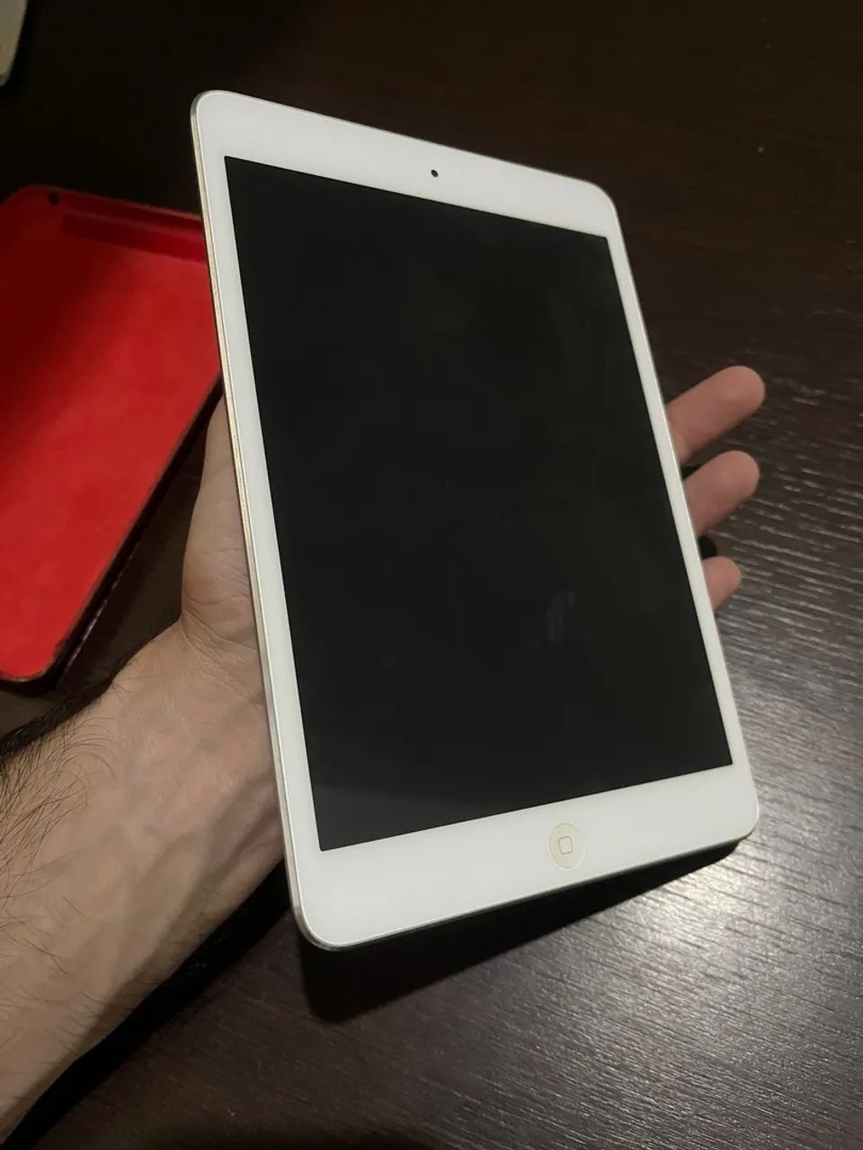 iPad Mini 2 branco - 16GB (problema na tela)