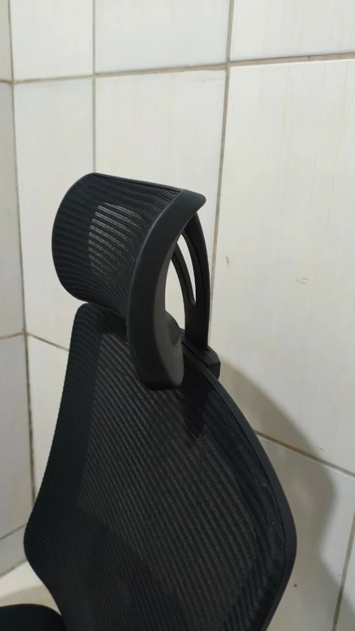 Cadeira de Escritório Comfy New Stance Plus Tela Mesh Preta, Base Giratória e Sistema Rela - Foto 2