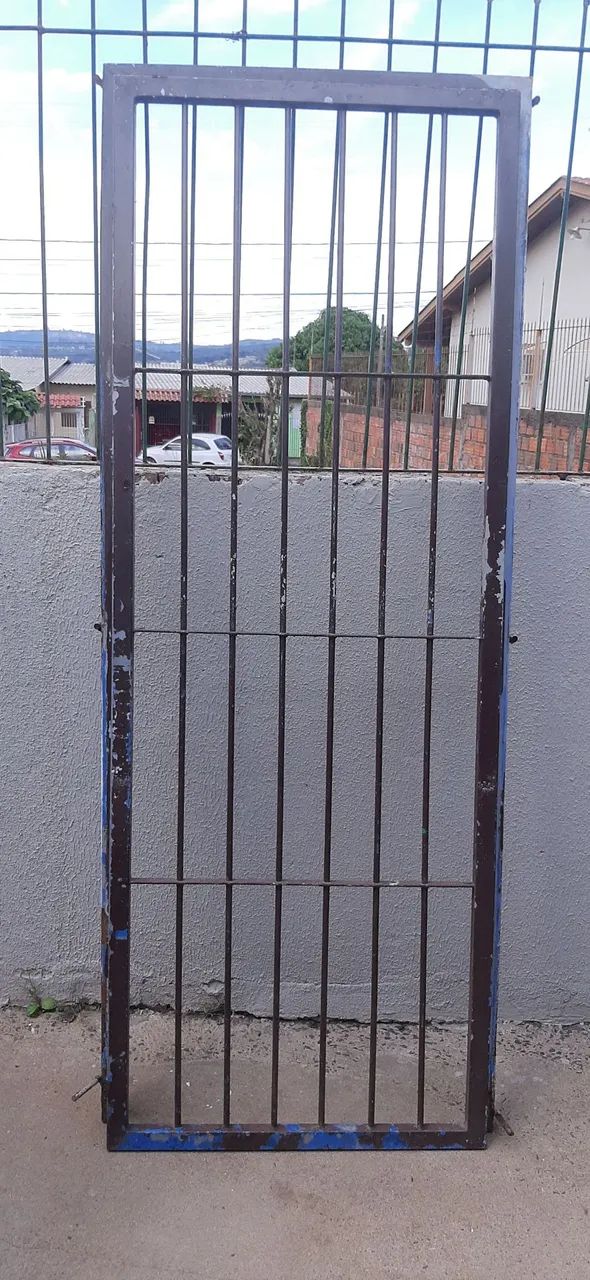 Portão de Aço com Grade 210x80