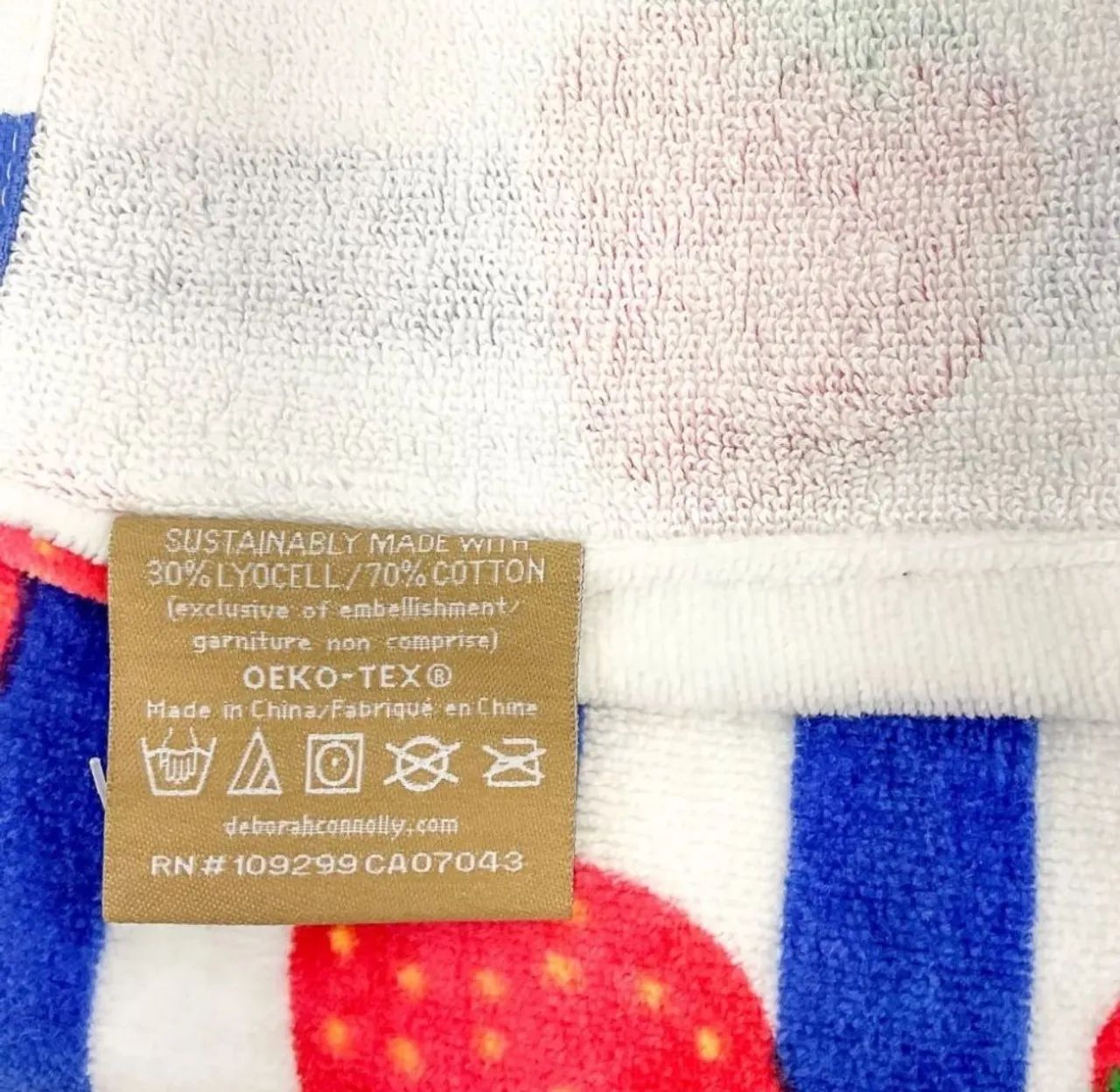 Toalha de Banho com Estampa de Morangos - 100% Algodão - Foto 3