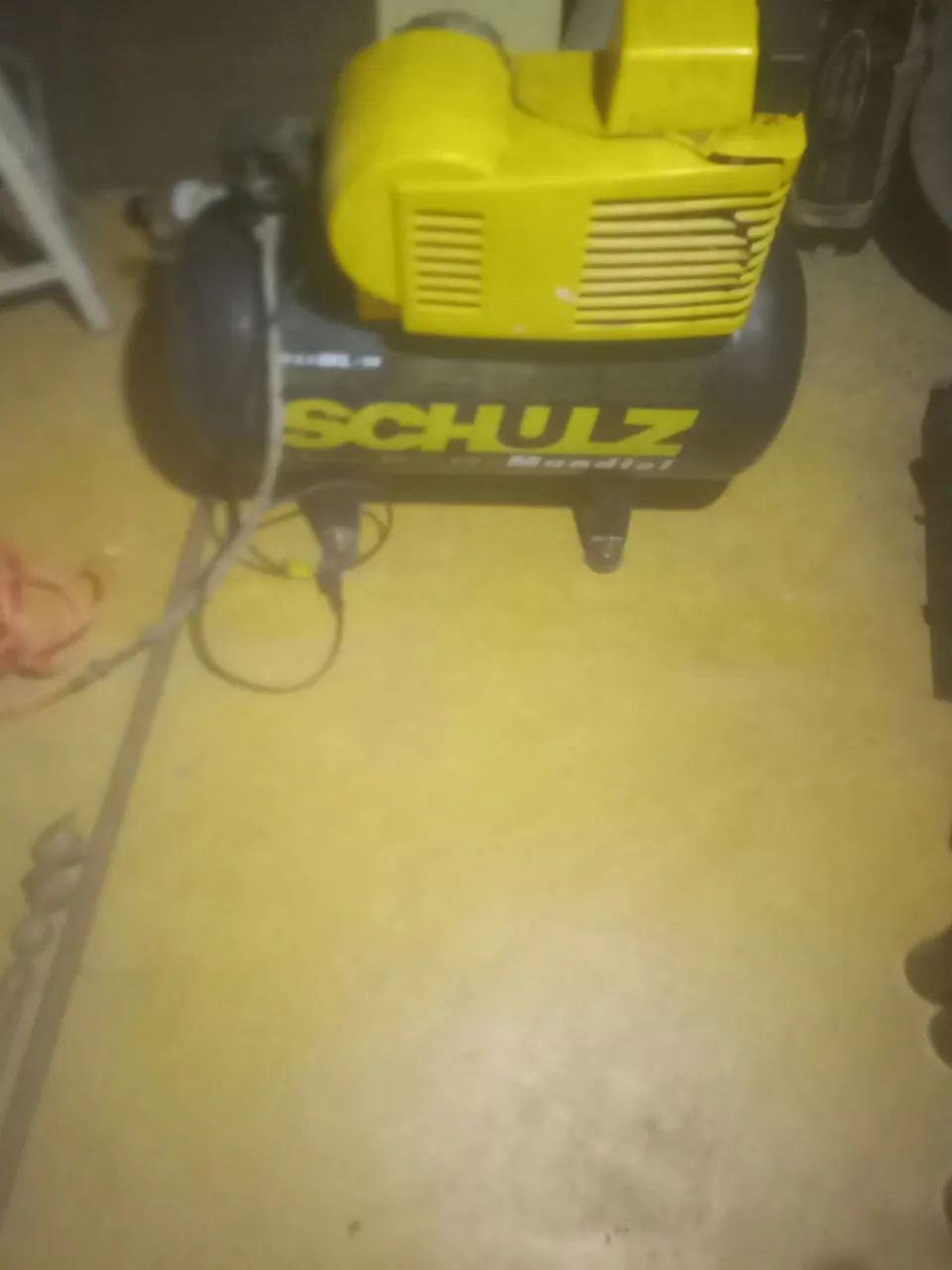 Compressor de Ar Schulz Profissional