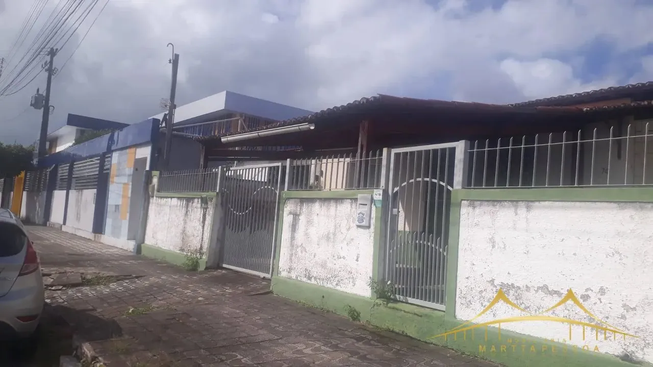 Casa em Lagoa Nova com 325m² Natal - RN