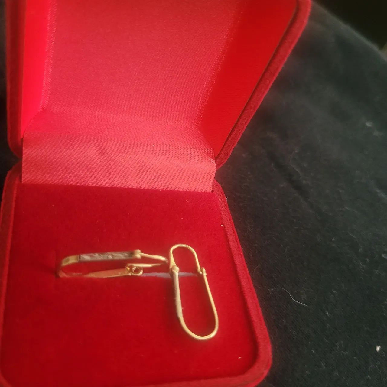 Brincos pequenos de ouro 18k 