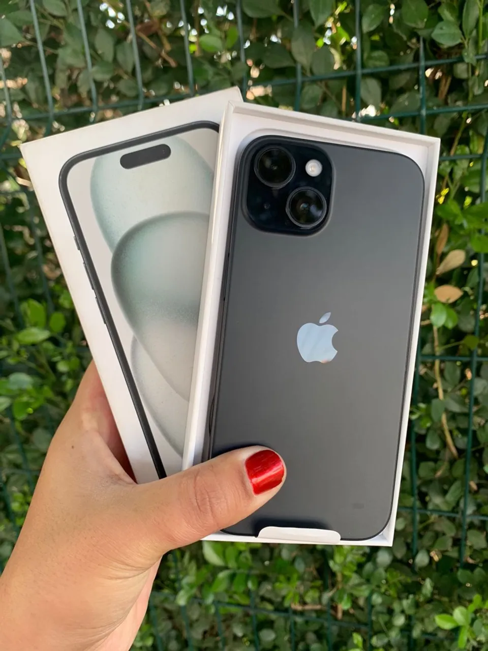 iPhone 15 256 GB