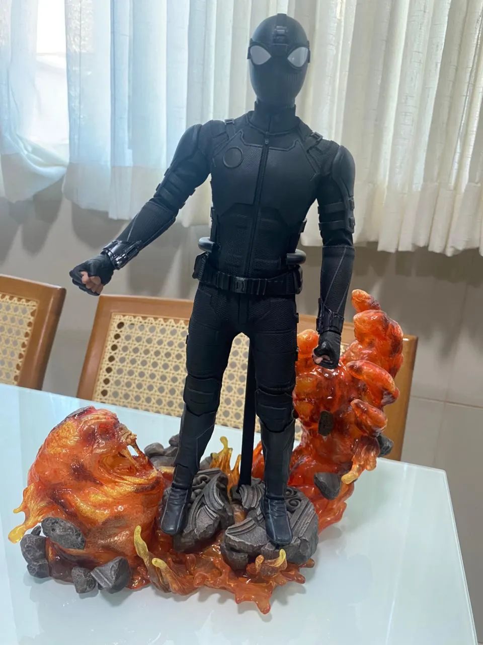 Spider Man Stealth Suit Deluxe 1/6 hot toys - Hobbies e coleções