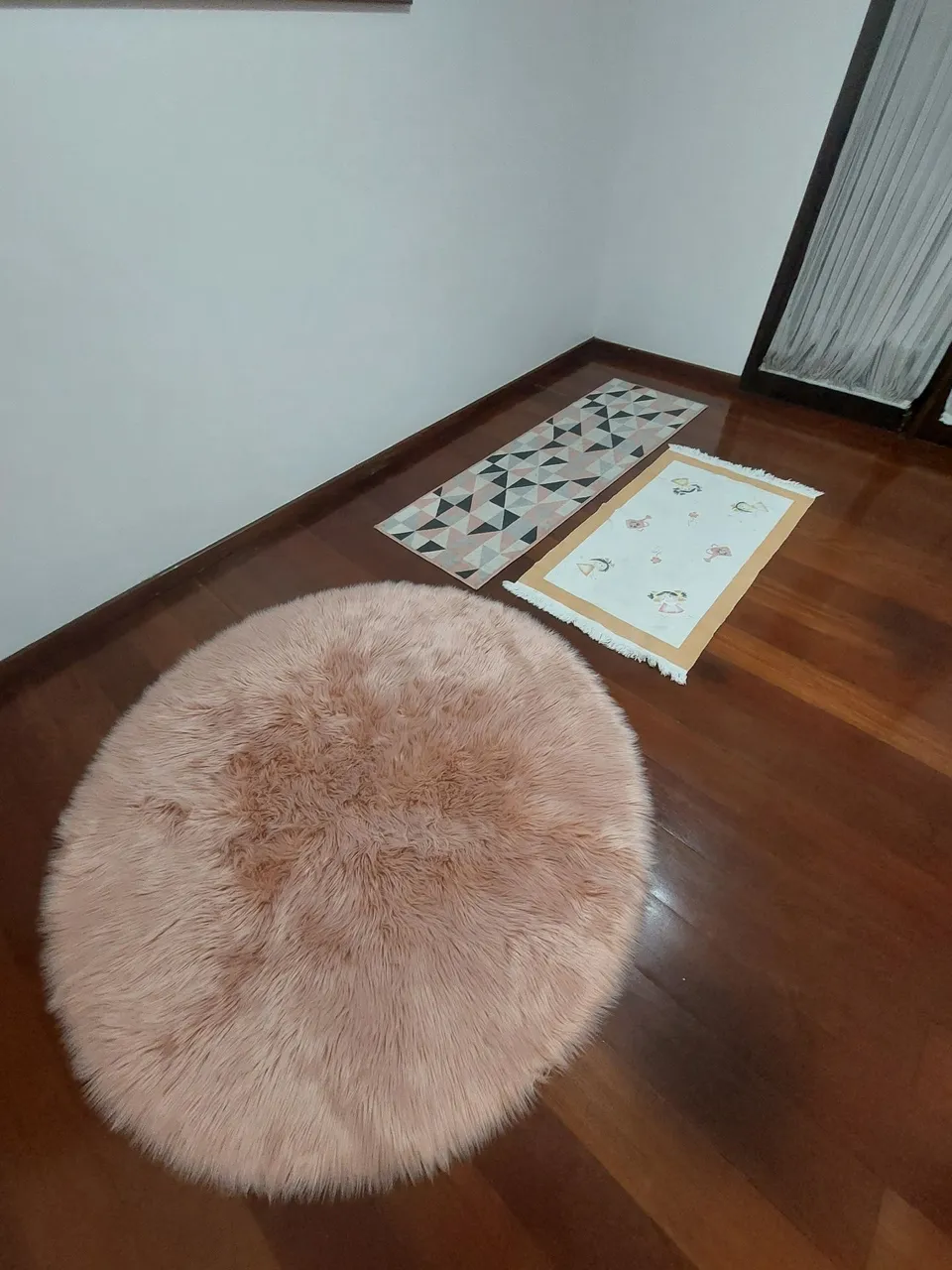 Vendo 3 tapetes lindos!