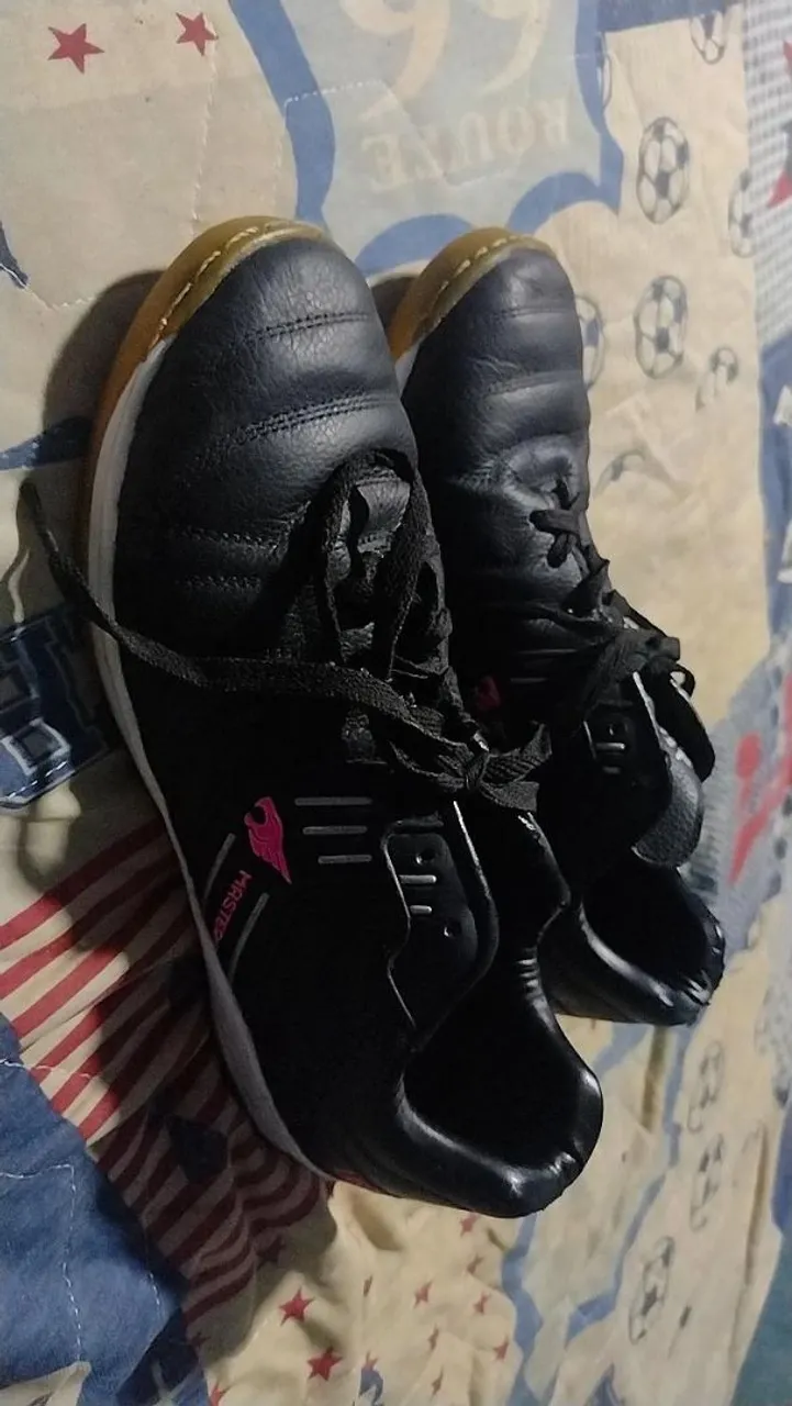 Chuteira de quadra Master Ibal Preta - Conforto e Desempenho!