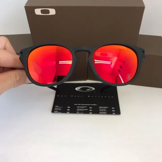 óculos de sol oakley latch round Ferrari Ruby lentes polarizadas - Foto 2