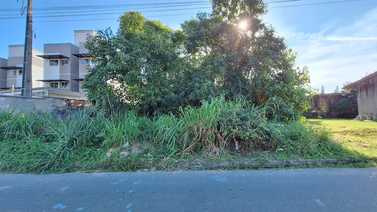 Imóvel para venda com 393 metros quadrados em São José do Acaraí - São Francisco do Sul -