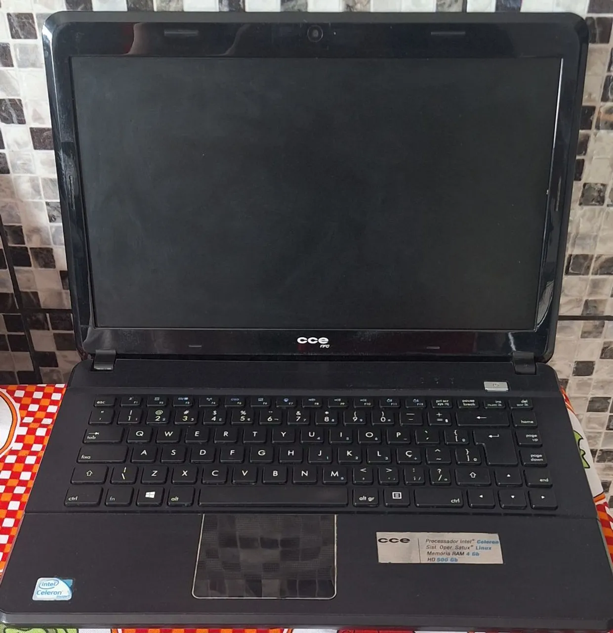 Notebook CCE Intel Celeron 4GB RAM 500GB HD