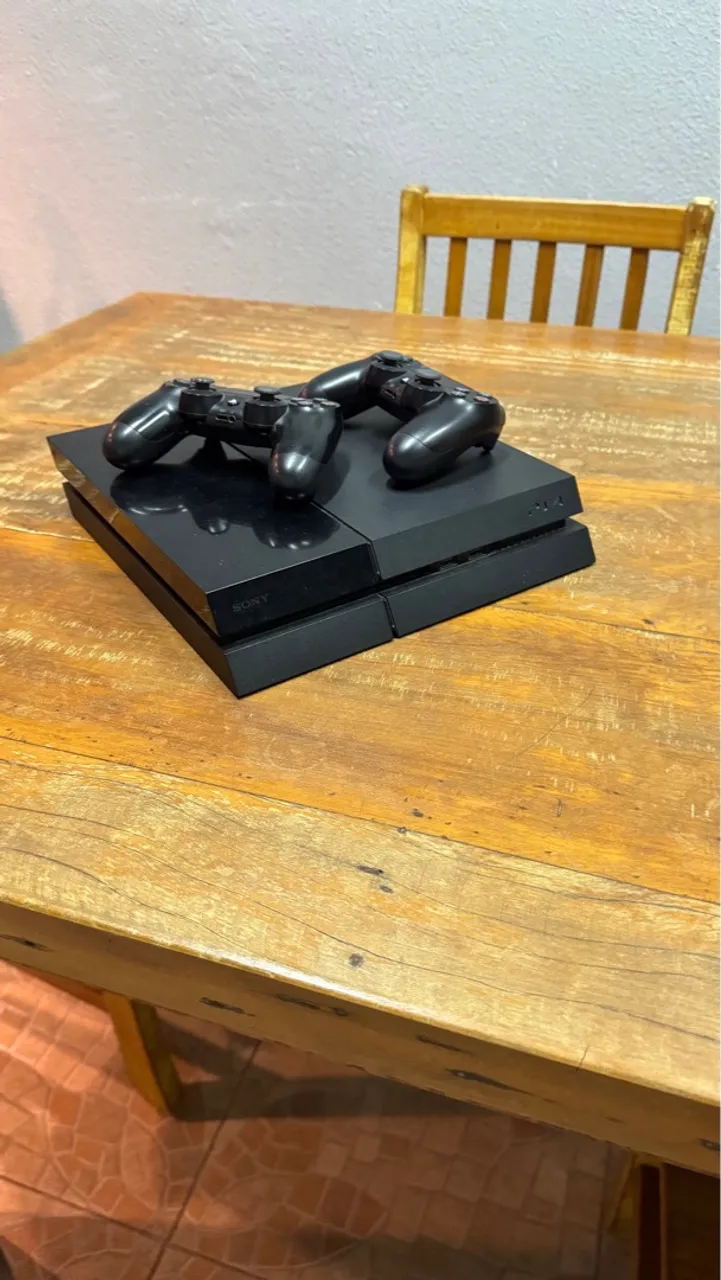 PlayStation 4 Fat