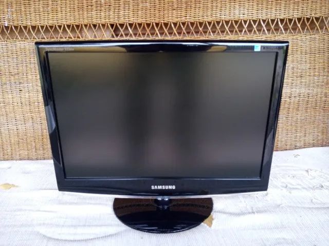 Monitor Samsung SyncMaster 19 polegadas vga DVI widescreen LCD - Foto 4