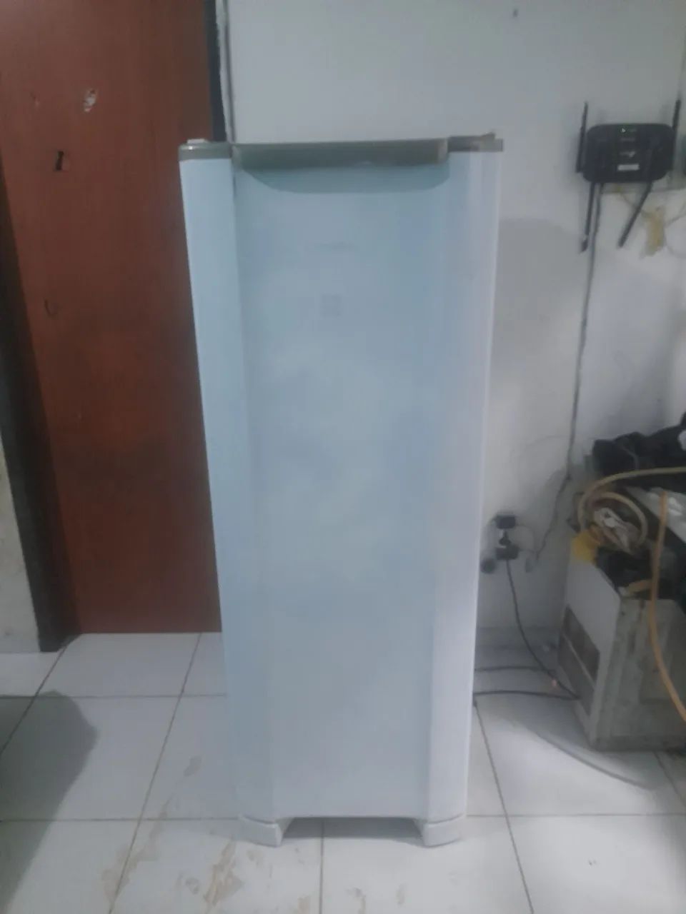 Vende-se geladeira Esmaltec 