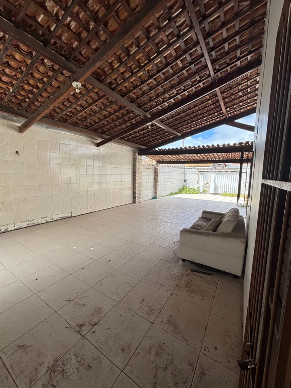 Vendo casa na praia do bessa