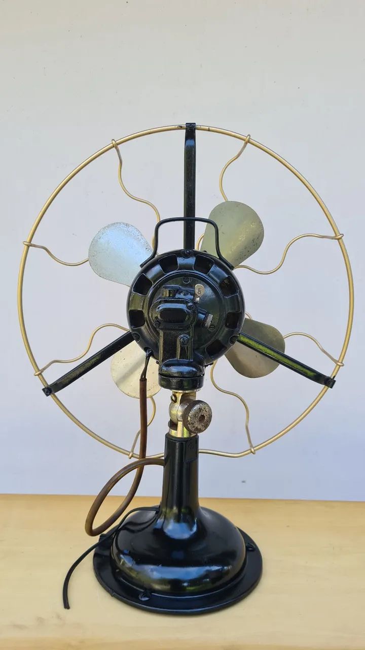 Ventilador de Mesa Antigo Marelli - Foto 5
