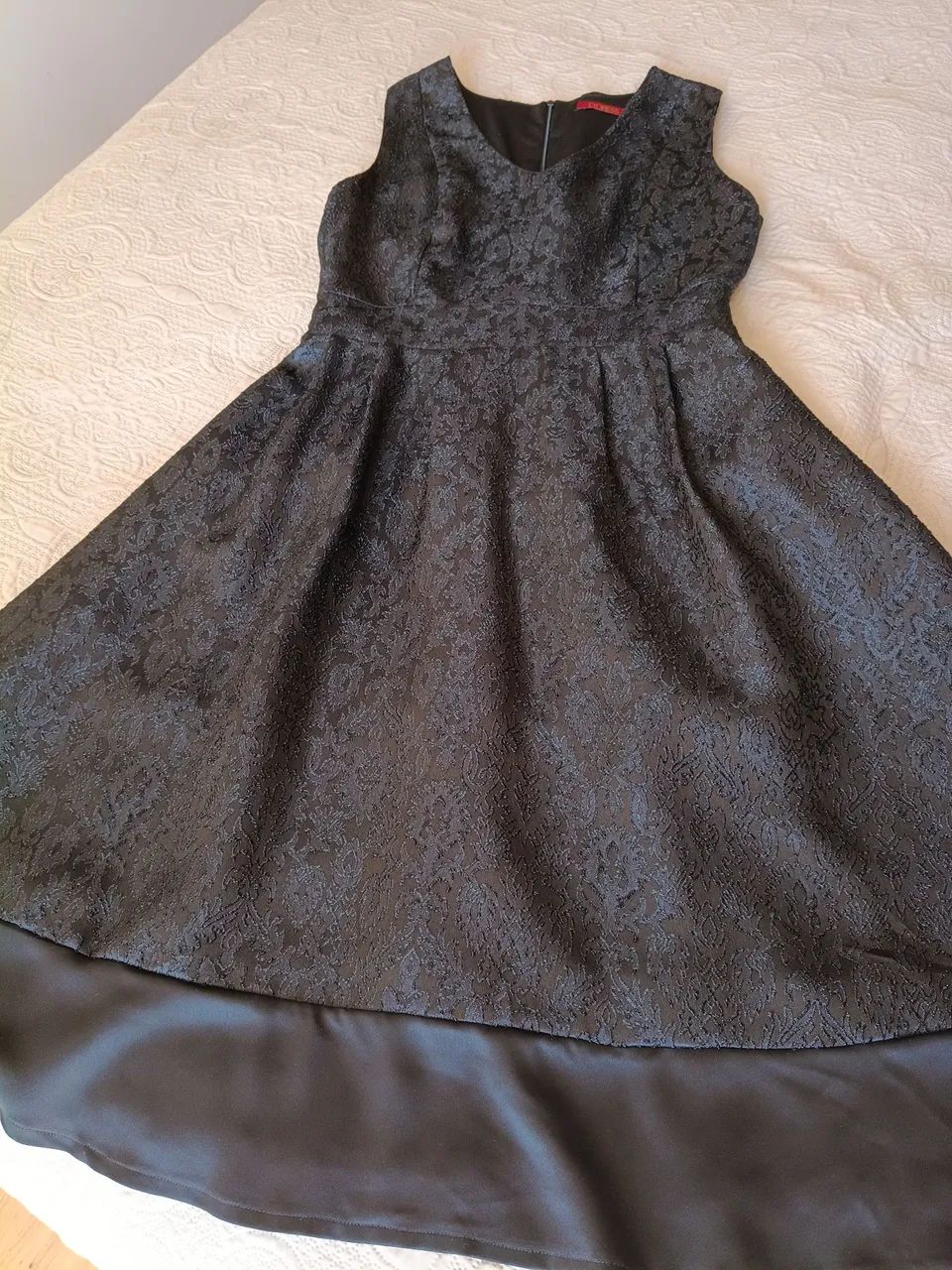 Vestido preto Tam P